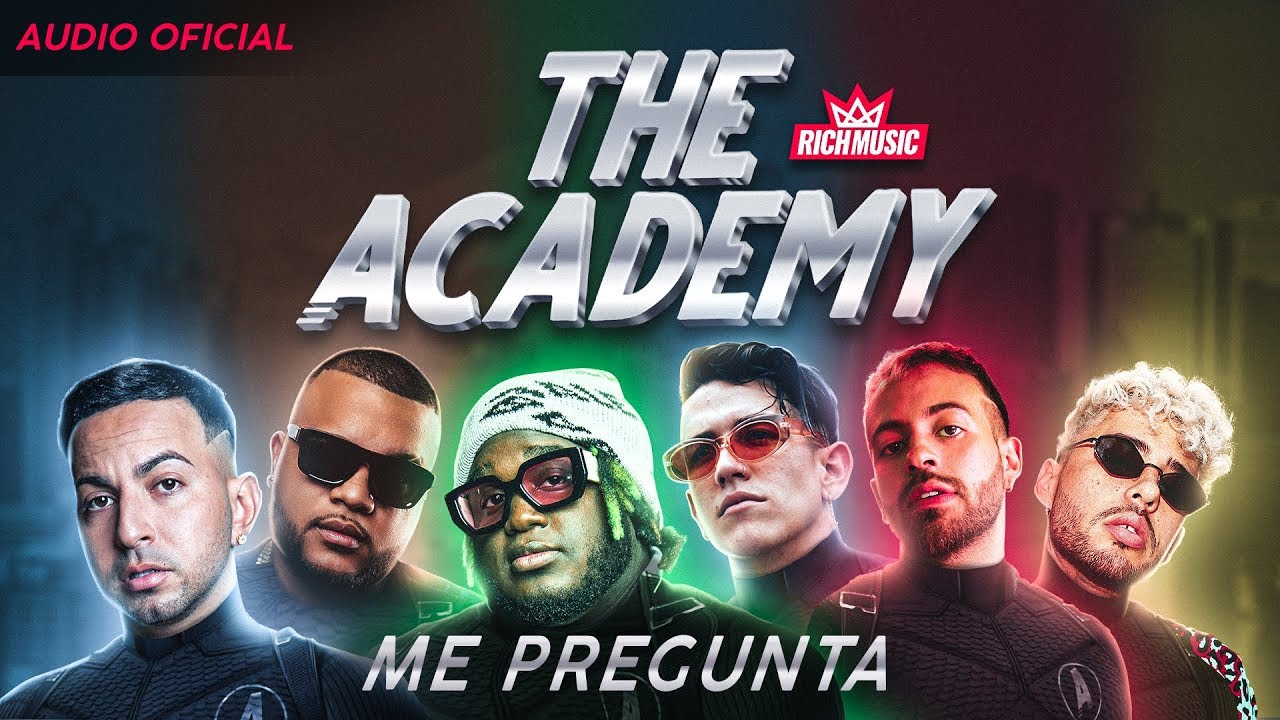 en la cama me pregunta siempre que lo hacemos