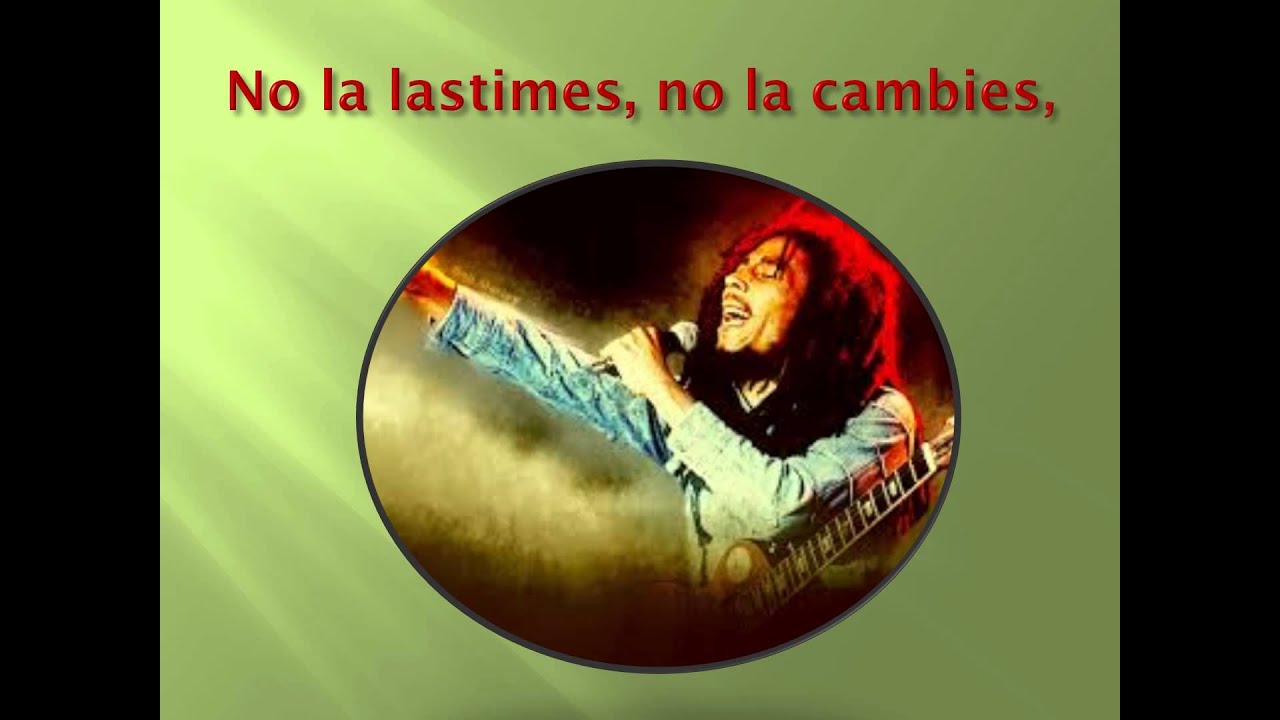 la sonrisa de una mujer es la mejor curva