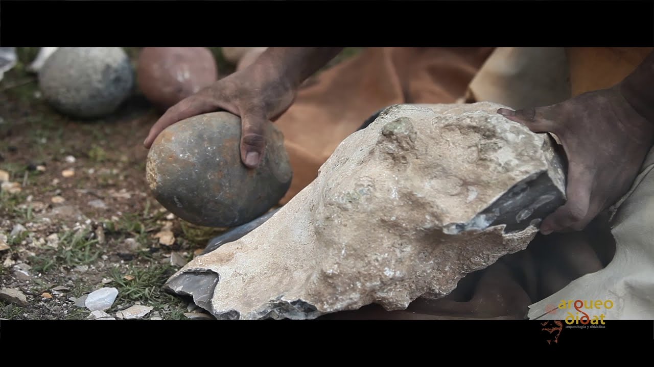 que son las piedras talladas y los bifaces